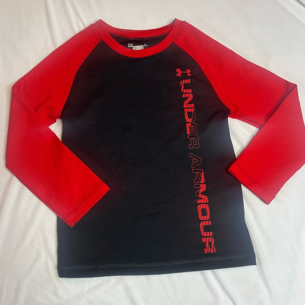 Boys under armor shirt, size 4